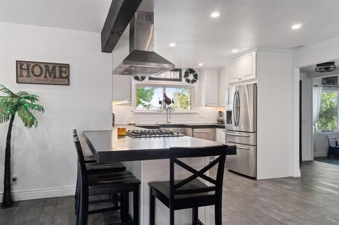 641 University Dr, Lompoc, CA 93436 photo 9
