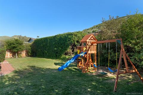 641 University Dr, Lompoc, CA 93436 photo 23