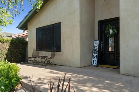 641 University Dr, Lompoc, CA 93436 photo 3