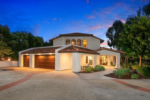 2210 Silver Peak Pl, Encinitas, CA 92024 photo 2