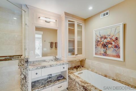 7666 Caminito Coromandel, La Jolla, CA 92037 photo 26