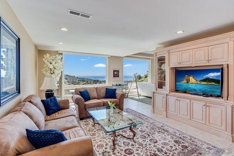 7666 Caminito Coromandel, La Jolla, CA 92037 photo 13
