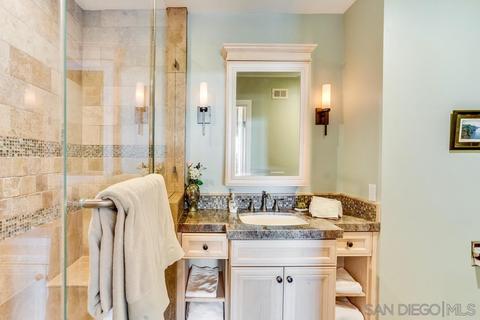 7666 Caminito Coromandel, La Jolla, CA 92037 photo 23