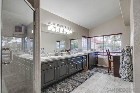 662 Crescent Dr, Chula Vista, CA 91911 photo 57