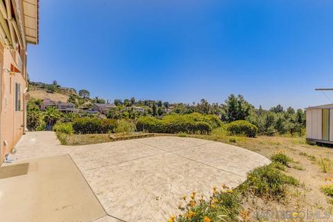 9488 Edgewood Dr, La Mesa, CA 91941 photo 18