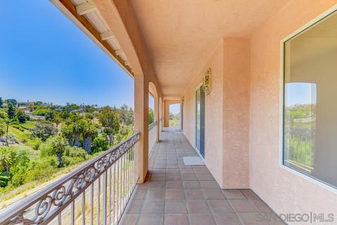 9488 Edgewood Dr, La Mesa, CA 91941 photo 16