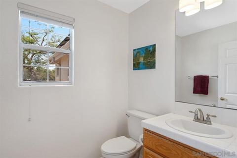 1052 Maxie Pl, Escondido, CA 92027 photo 22