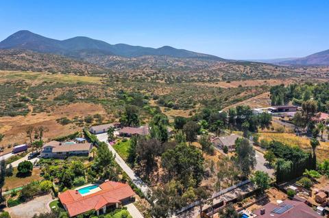 13773 Whispering Meadows Ln, Jamul, CA 91935 photo 39