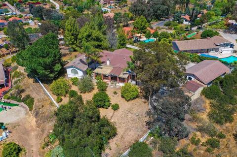 13773 Whispering Meadows Ln, Jamul, CA 91935 photo 38