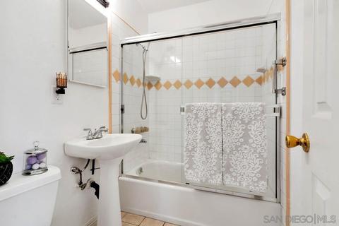 110 E Vermont Ave, Escondido, CA 92025 photo 16