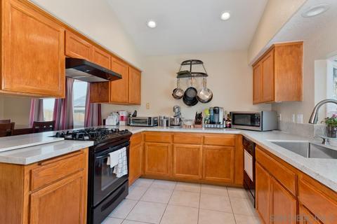 8440 Fanita Dr, Santee, CA 92071 photo 6