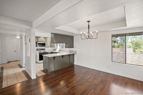 381 Stage Coach Rd, Oceanside, CA 92057 photo 11
