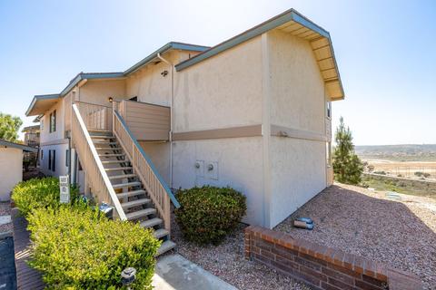 381 Stage Coach Rd, Oceanside, CA 92057 photo 5