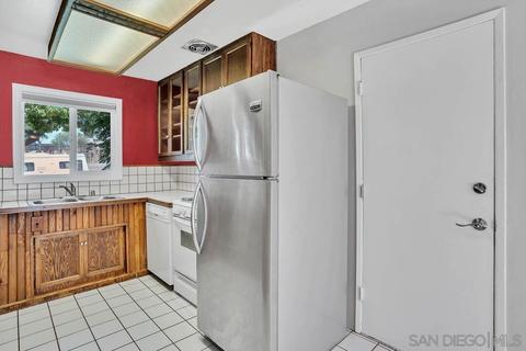 9345 E Heaney Cir, Santee, CA 92071 photo 12