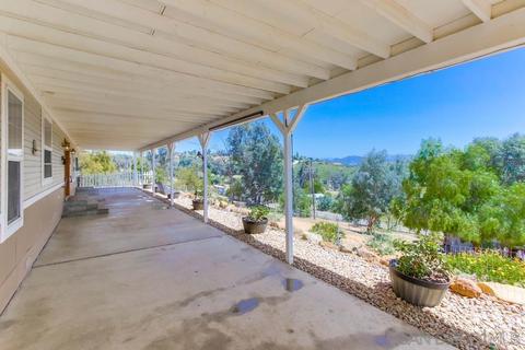 2153 Cedar St, Ramona, CA 92065 photo 5