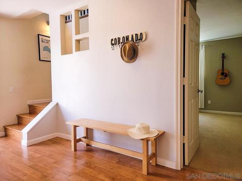 206 J Ave, Coronado, CA 92118 photo 1