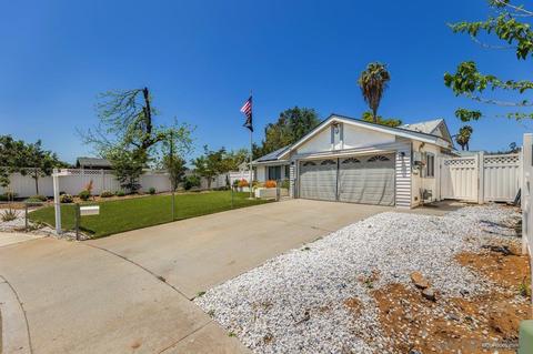 2242 Mark Pl, Escondido, CA 92027 photo 2