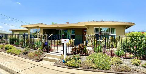 2546 Algiers St, Escondido, CA 92027 photo 1