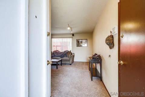 10914 Whippletree Ln, Spring Valley, CA 91978 photo 7