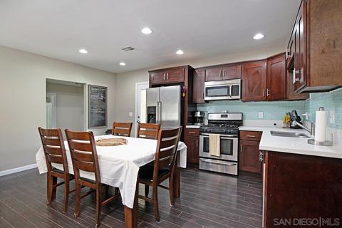 10390 Del Rio Rd, Spring Valley, CA 91978 photo 9