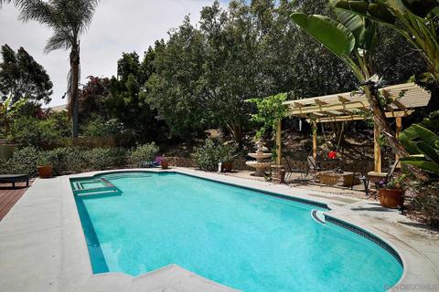 1548 Calle Violetas, Encinitas, CA 92024 photo 5