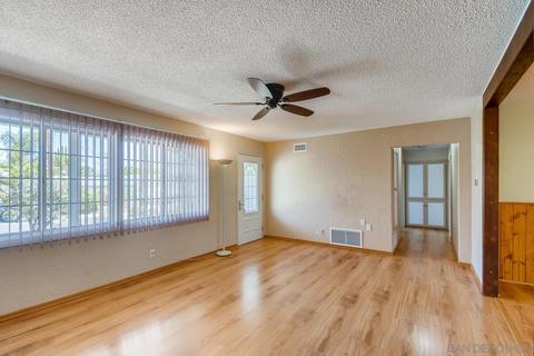 8833 Siwanoy Ct, Santee, CA 92071 photo 10