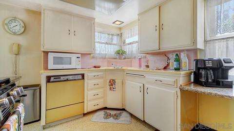 935 E 3rd Ave, Escondido, CA 92025 photo 13