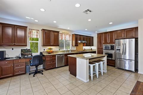 4103 Lake Circle Dr, Fallbrook, CA 92028 photo 8