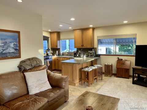 5714 Waverly Ave, La Jolla, CA 92037 photo 16