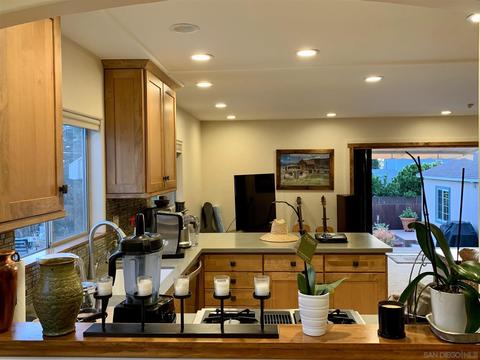 5714 Waverly Ave, La Jolla, CA 92037 photo 11