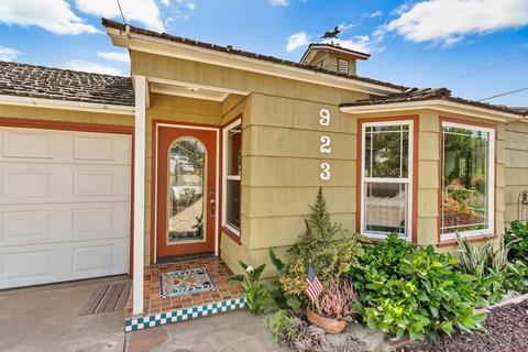 923 Park Hill Dr, Escondido, CA 92025 photo 2