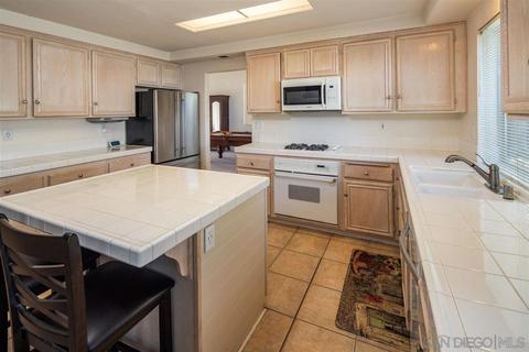 1143 Adele Ln, San Marcos, CA 92078 photo 6
