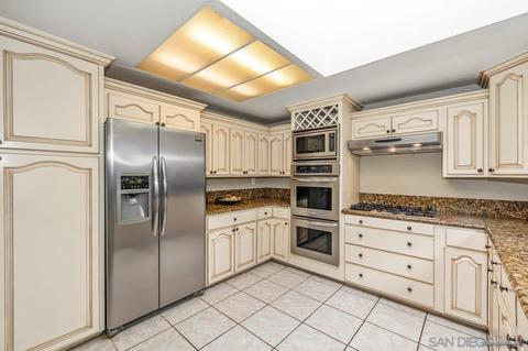 12139 Valhalla Dr, Lakeside, CA 92040 photo 9