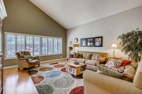 3717 Via Baldona, Oceanside, CA 92056 photo 4