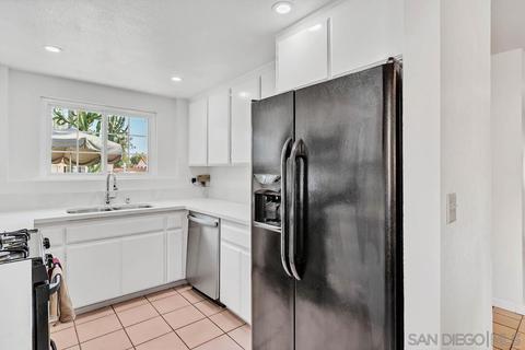 2729 Derringer Pl, Escondido, CA 92027 photo 11