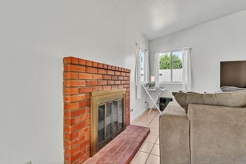 2729 Derringer Pl, Escondido, CA 92027 photo 5