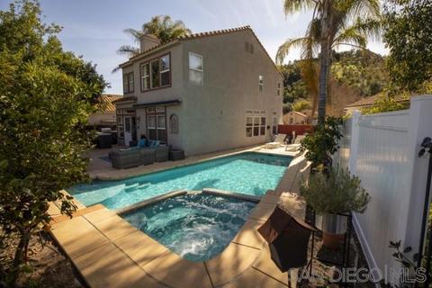 2310 Fallbrook Pl, Escondido, CA 92027 photo 1