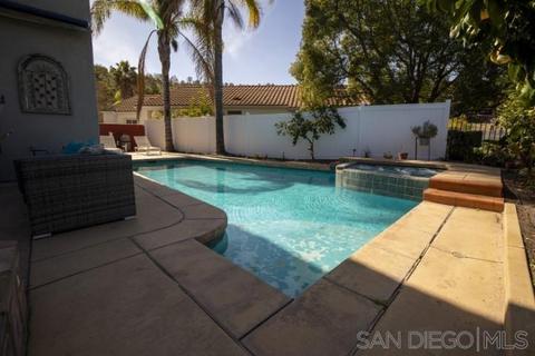 2310 Fallbrook Pl, Escondido, CA 92027 photo 21