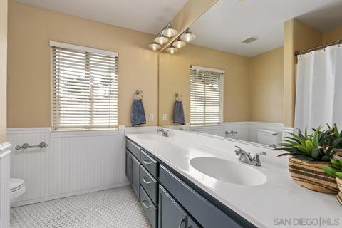 1540 Via Otano, Oceanside, CA 92056 photo 30