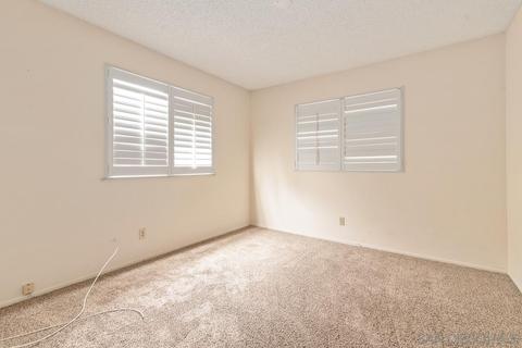 1360 N Panorama Ridge Rd, Oceanside, CA 92056 photo 9