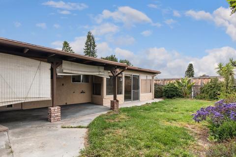 1360 N Panorama Ridge Rd, Oceanside, CA 92056 photo 11