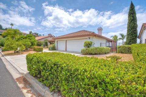 3929 Pinnacle Pl, Escondido, CA 92025 photo 2