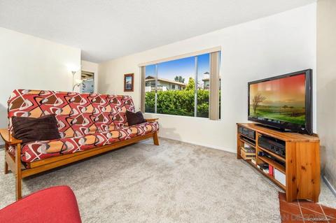 9869 Caspi Gardens Dr #5, Santee, CA 92071 photo 4