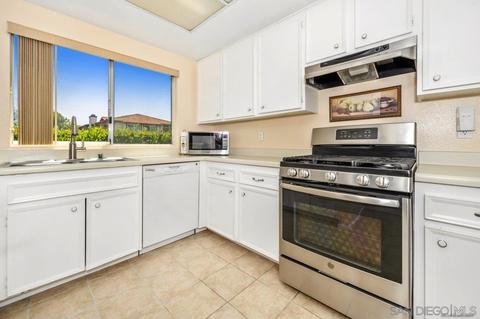 9869 Caspi Gardens Dr #5, Santee, CA 92071 photo 8