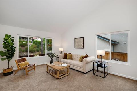 1409 Chestnut Ln, Vista, CA 92084 photo 5