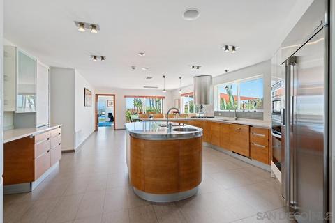 5405 Pacifica Dr, La Jolla, CA 92037 photo 23