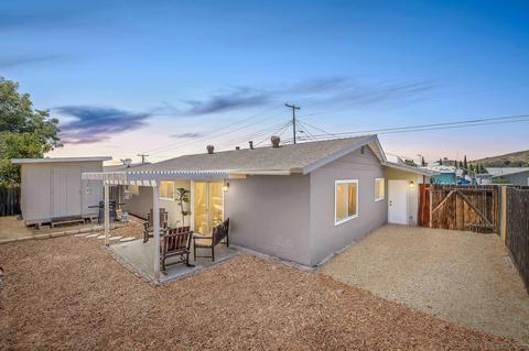 11051 Larkridge St, Santee, CA 92071 photo 1