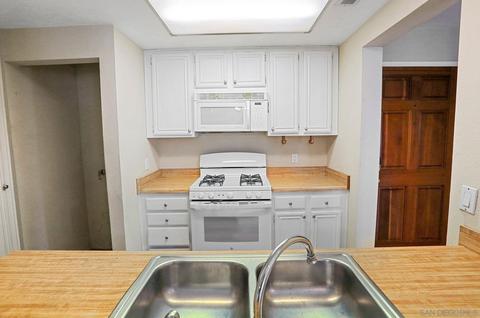 2908 Alanwood Ct, Spring Valley, CA 91978 photo 11