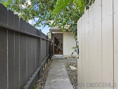 3669 Harvard Dr, Oceanside, CA 92056 photo 5