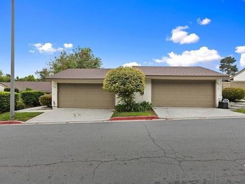 3669 Harvard Dr, Oceanside, CA 92056 photo 2